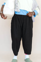 Black Twill Barrel Pant