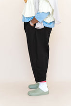 Black Twill Barrel Pant