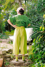 Mid Easy Pant in Limeade Linen (RTS)