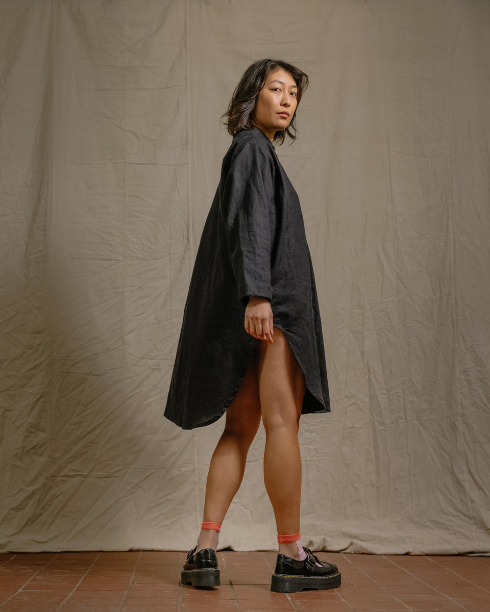 Soft Volume Shirt Dress in Black Linen (RTS) – Nettle Studios