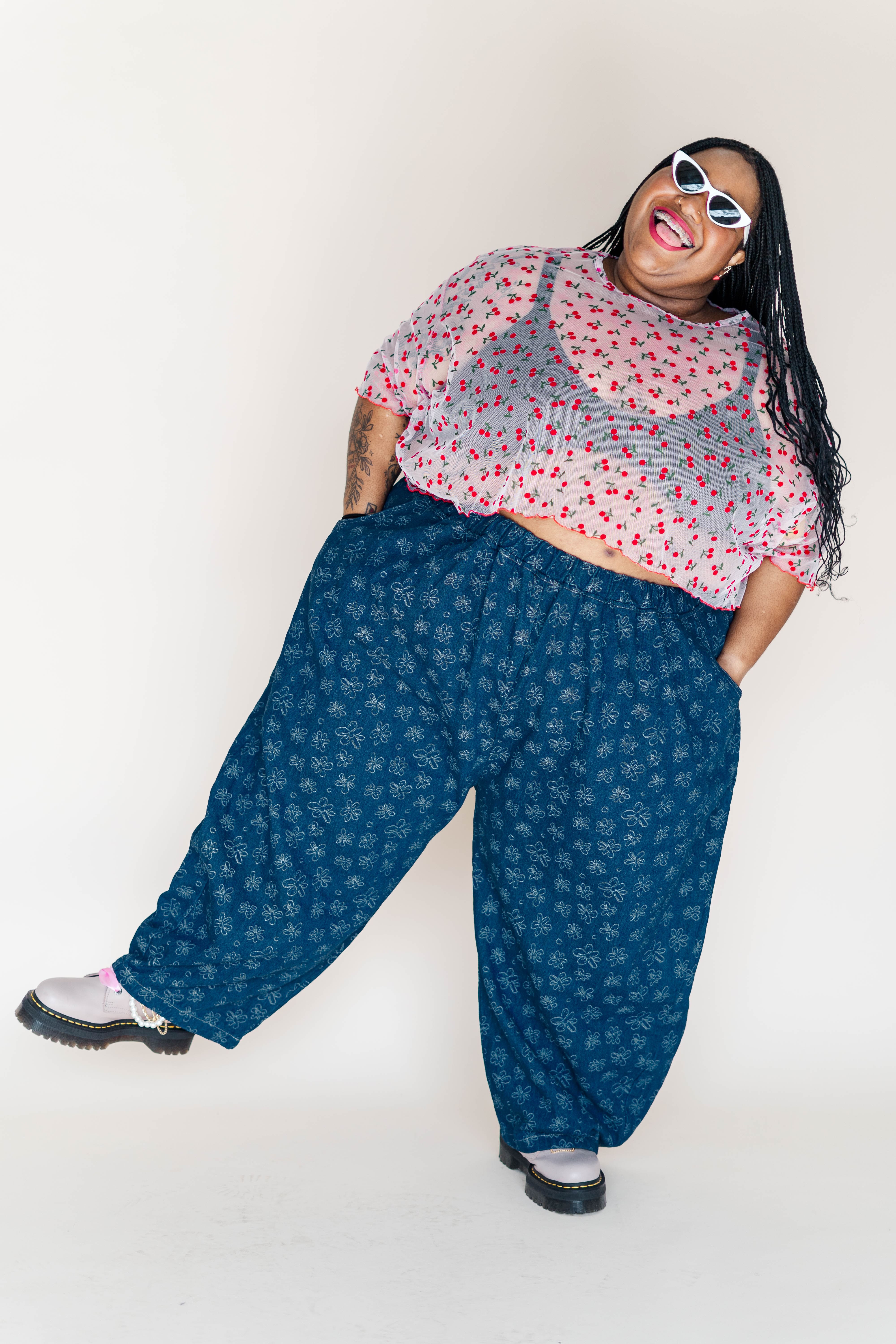 CHERRY MESH BOXY CROP TOP – Nettle Studios