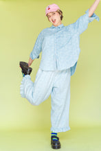 Bleached Floral Chambray SVLS Top