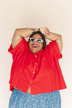 Button Mushroom Top in Cherry Linen