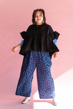 Black Crinkle Mushroom Top