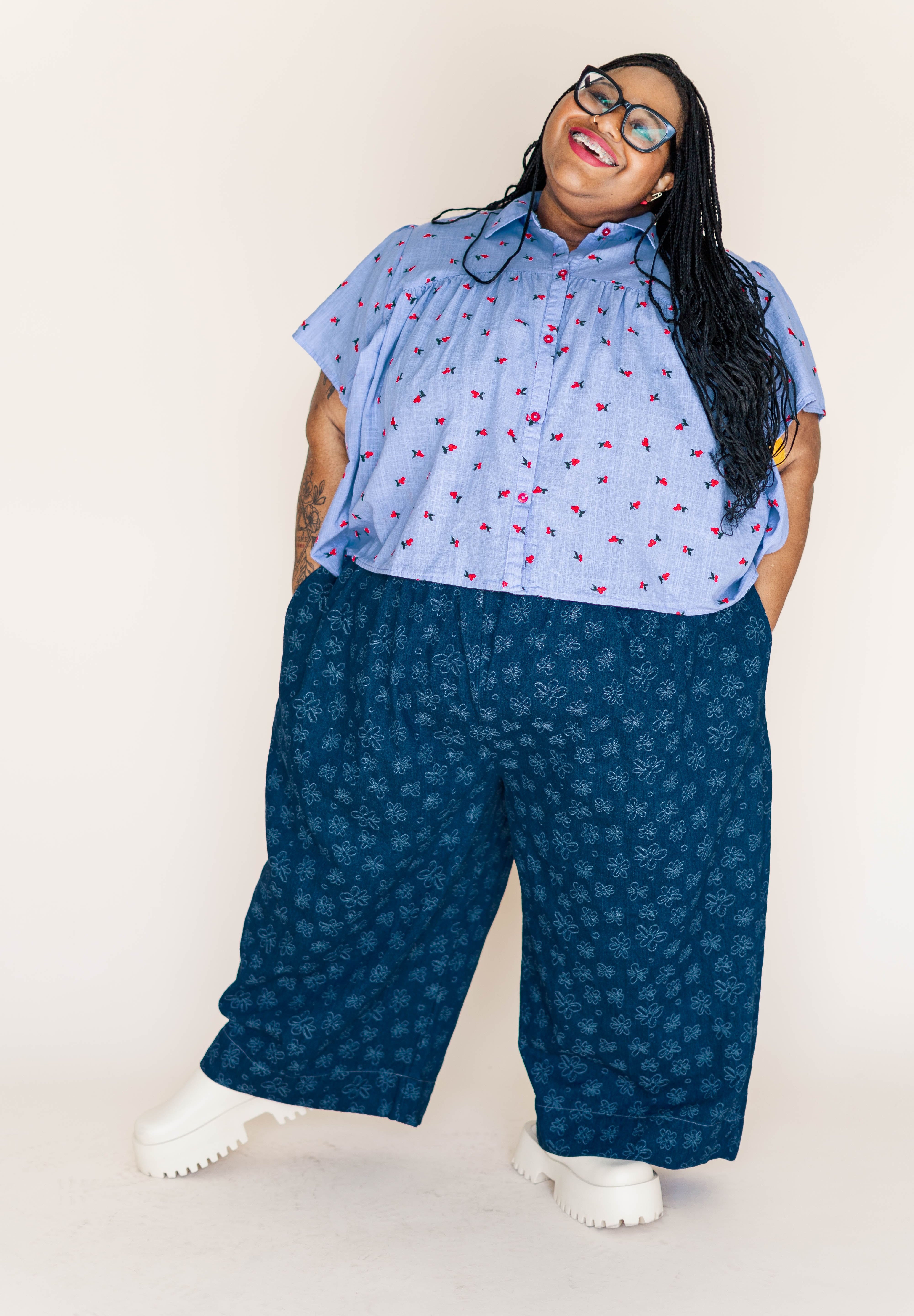 Dark Daisy Denim Mid Easy Pant