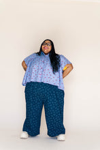 Dark Daisy Denim Mid Easy Pant