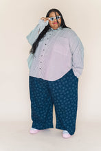 Dark Daisy Denim Mid Easy Pant