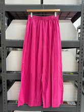 Mid Easy Pant in Hot Pink Linen