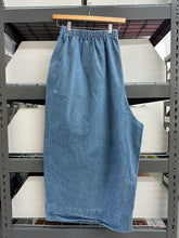 Mid Easy Pant in Light Wash Denim (4X-R)