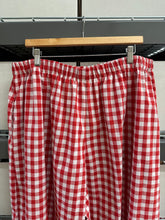 Mid Easy Flare in Red/White Gingham Cotton Linen (2X-LONG)