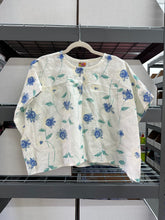Tee in Blue Floral Linen