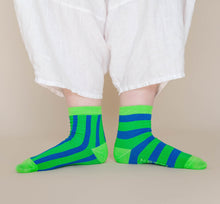 Lily Pad Stripe Socks