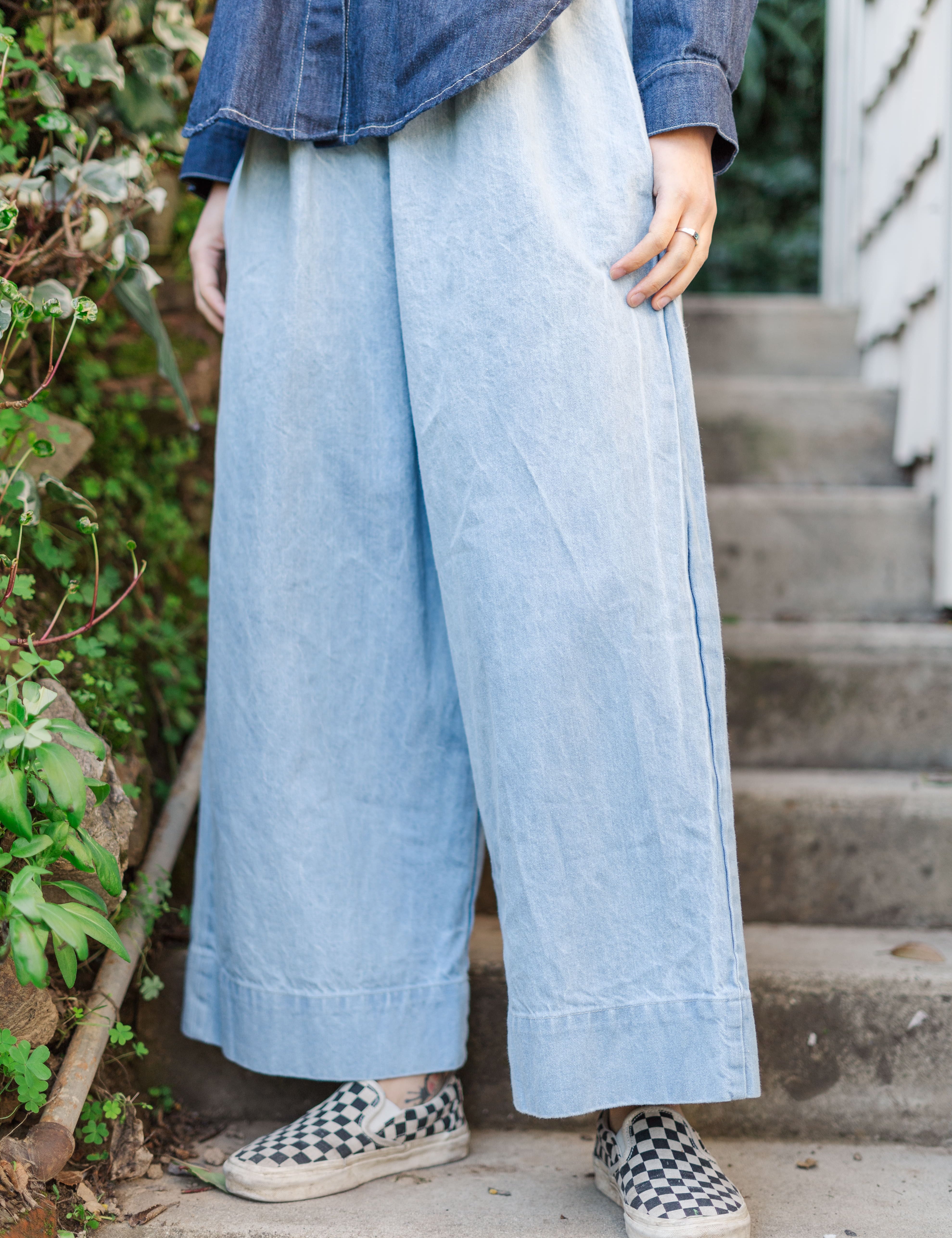 Mid Easy Pant in Light Wash Denim (RTS)