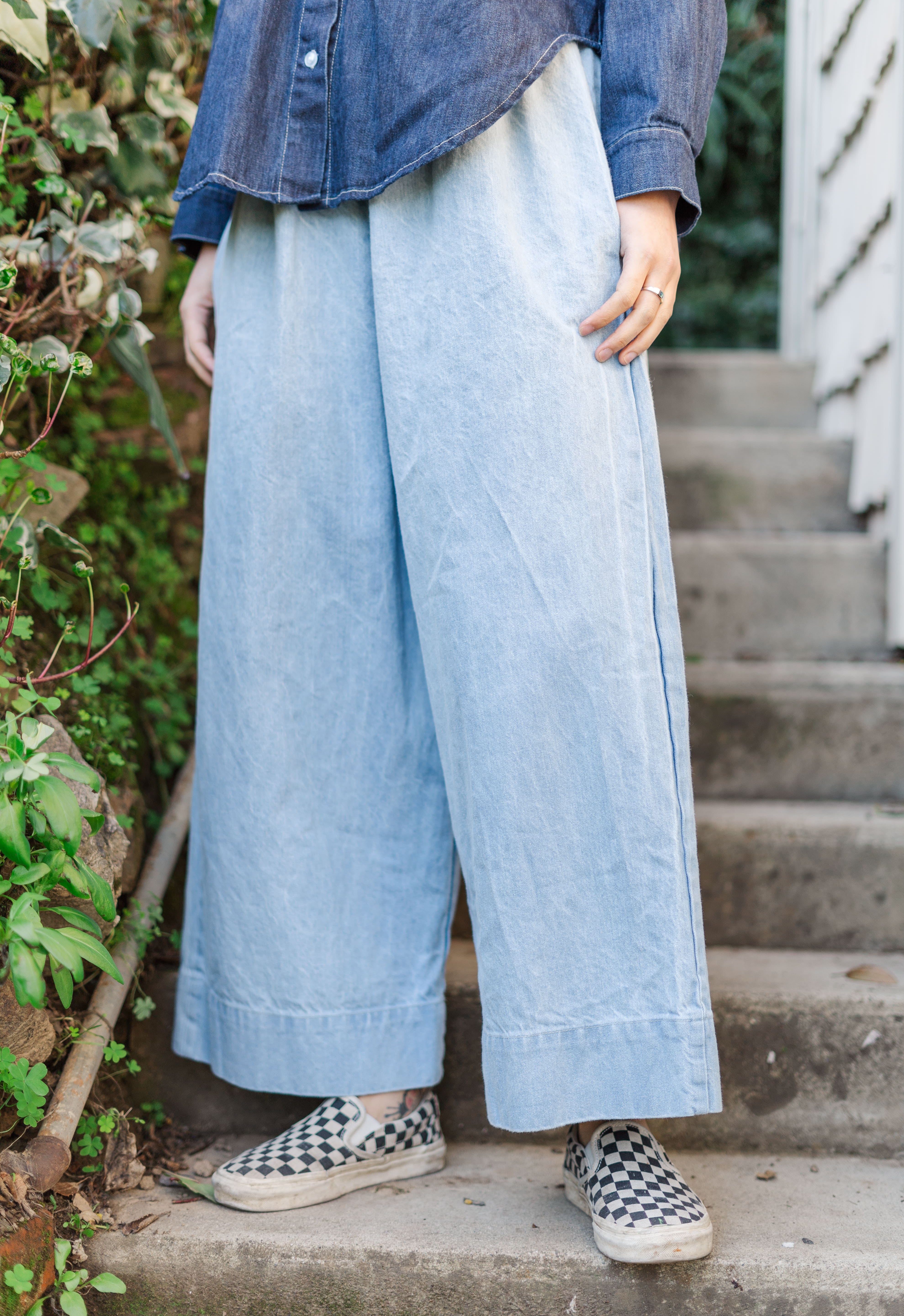 Mid Easy Pant in Light Wash Denim (RTS)