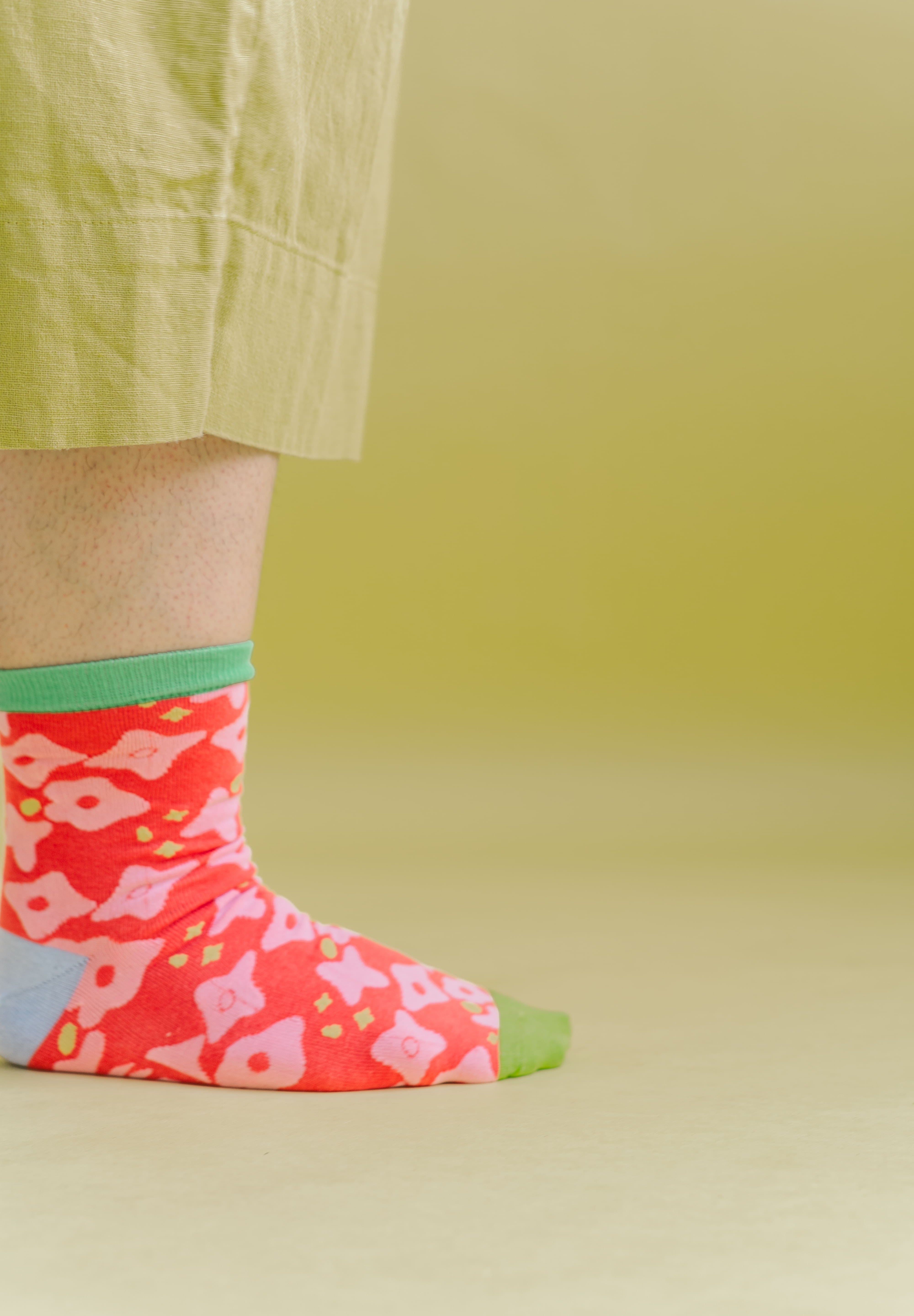 PETAL POP SOCKS