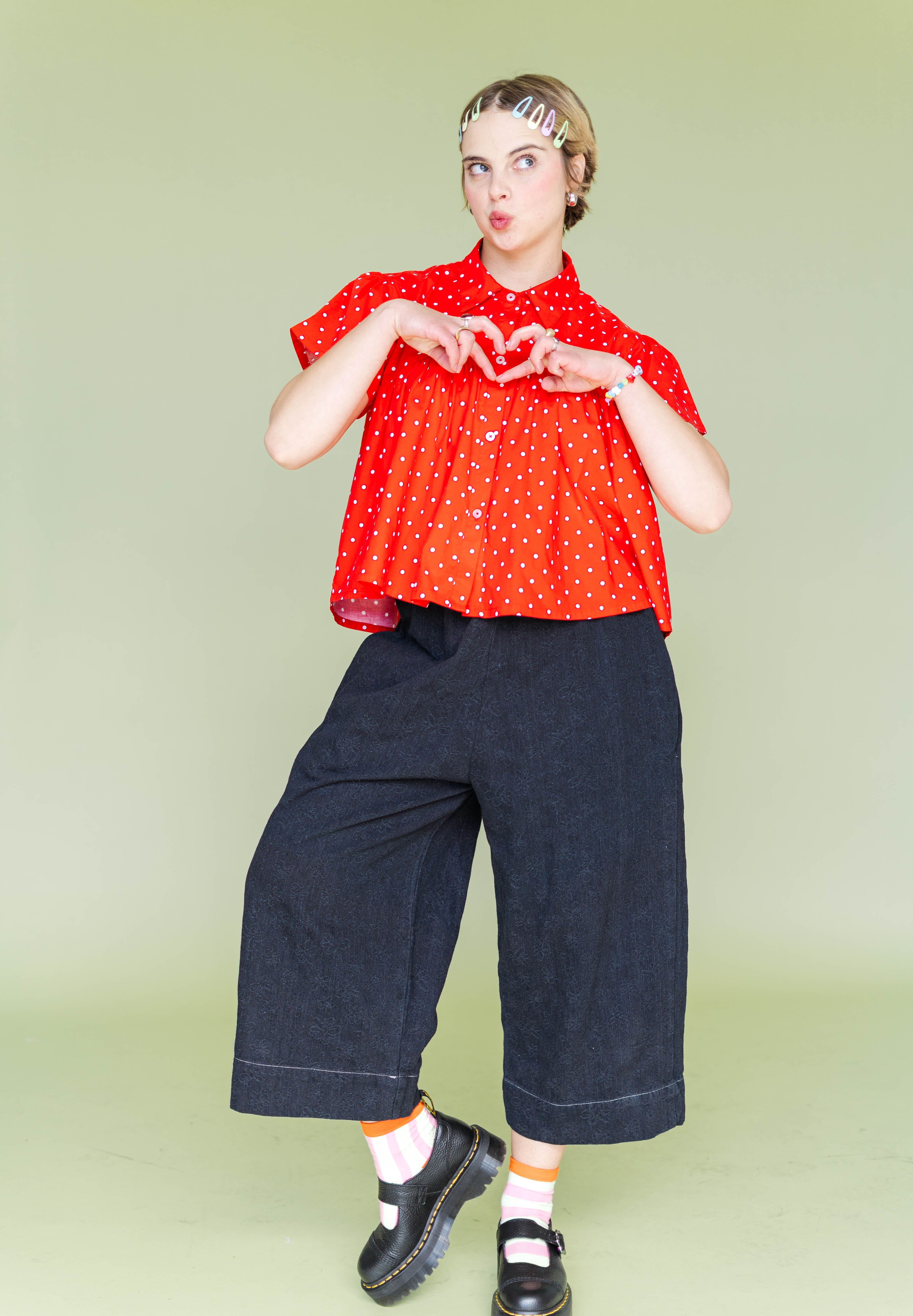 Black Daisy Denim Mid Easy Pant