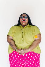 Button Mushroom Top in Endive Linen