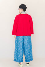 Red Apple Sweatshirt Tee