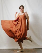 Soft Volume Maxi Dress in Rust Linen