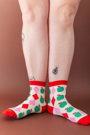 PINK ARGYLE APPLE SOCKS