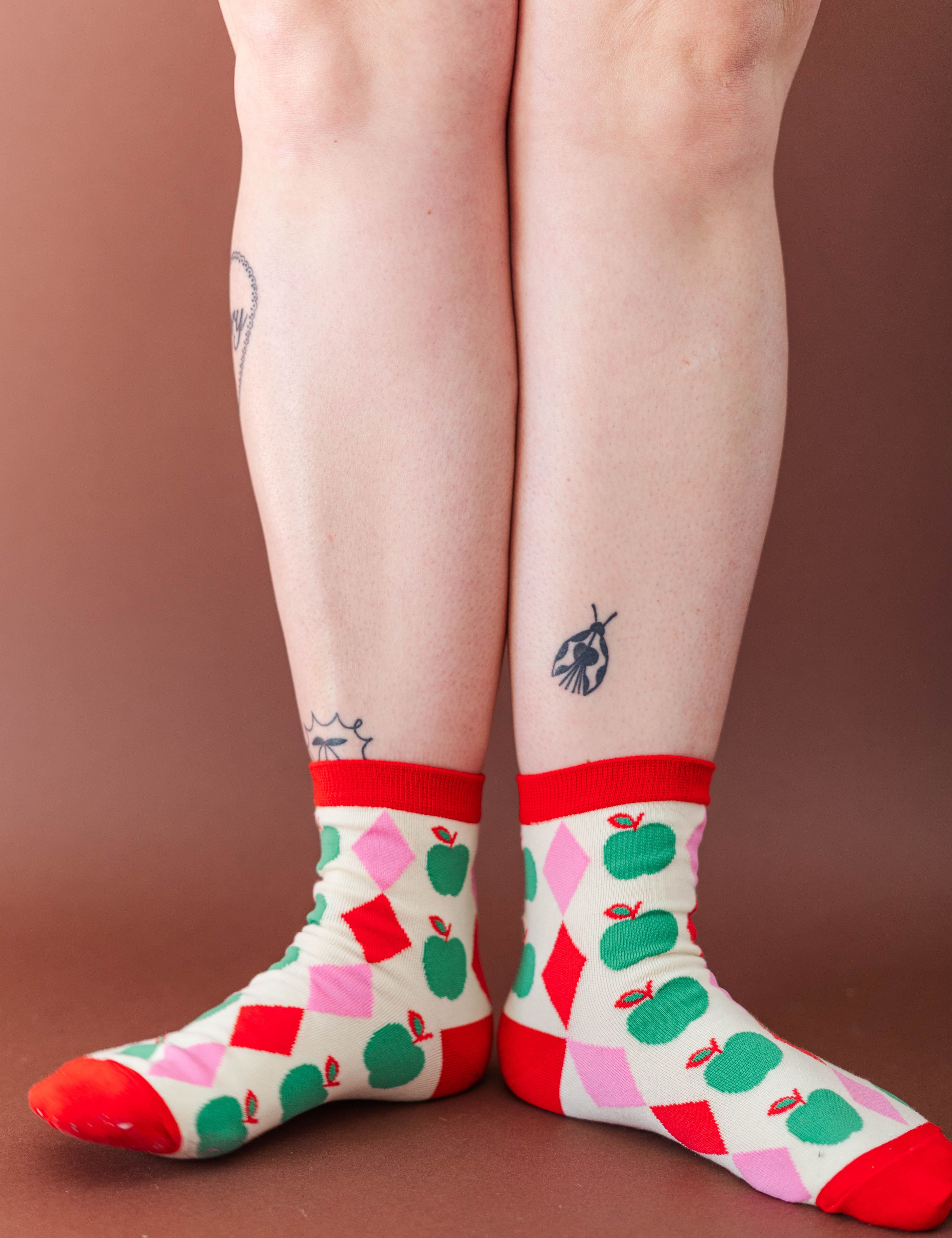 argyleapplesocks-nettlestudios1.jpg