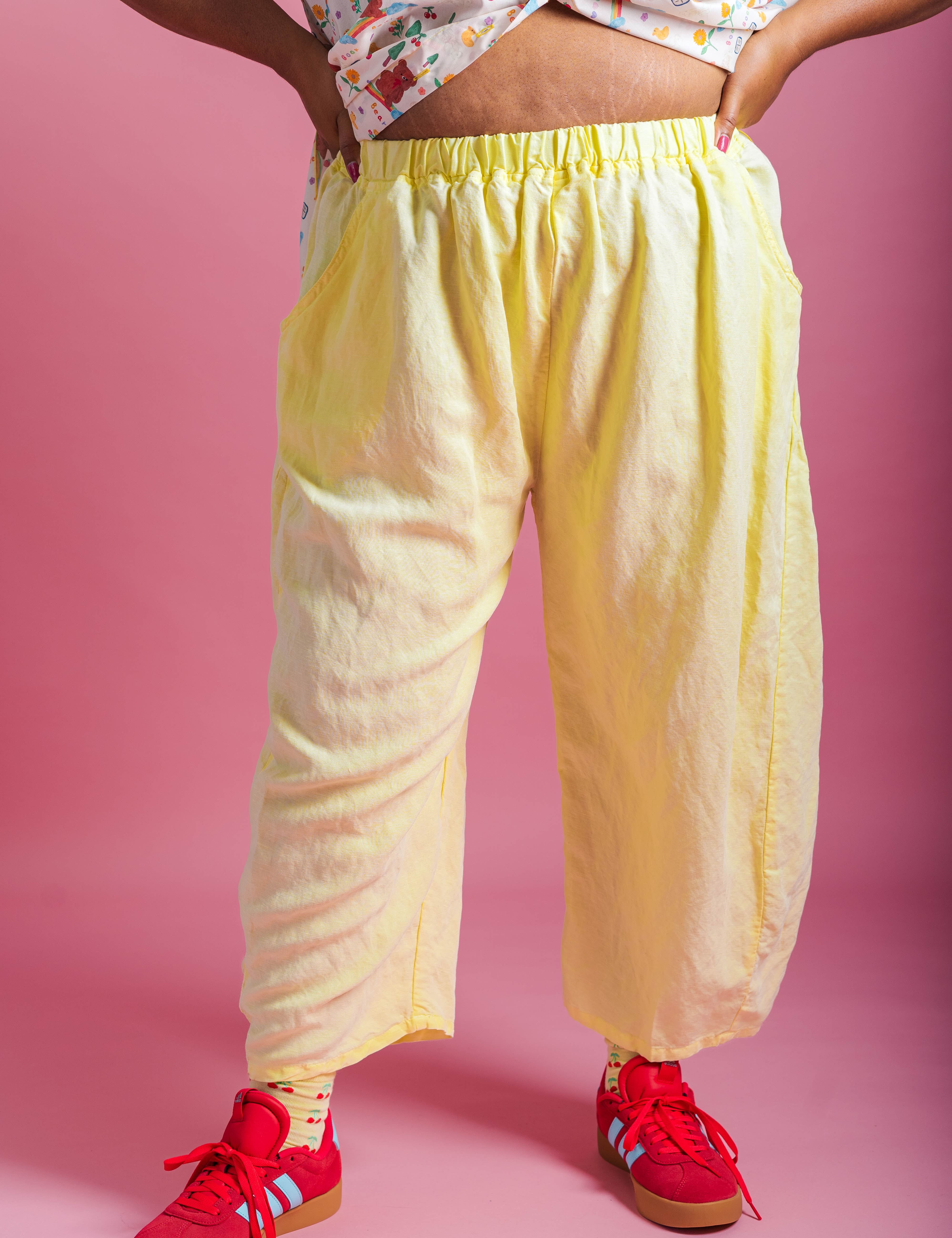 BANANA TAFFY BALLOON PANTS