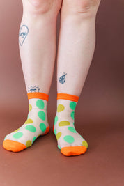 SHEER PISTACHIO DOT SOCKS