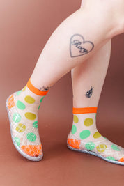 SHEER PISTACHIO DOT SOCKS