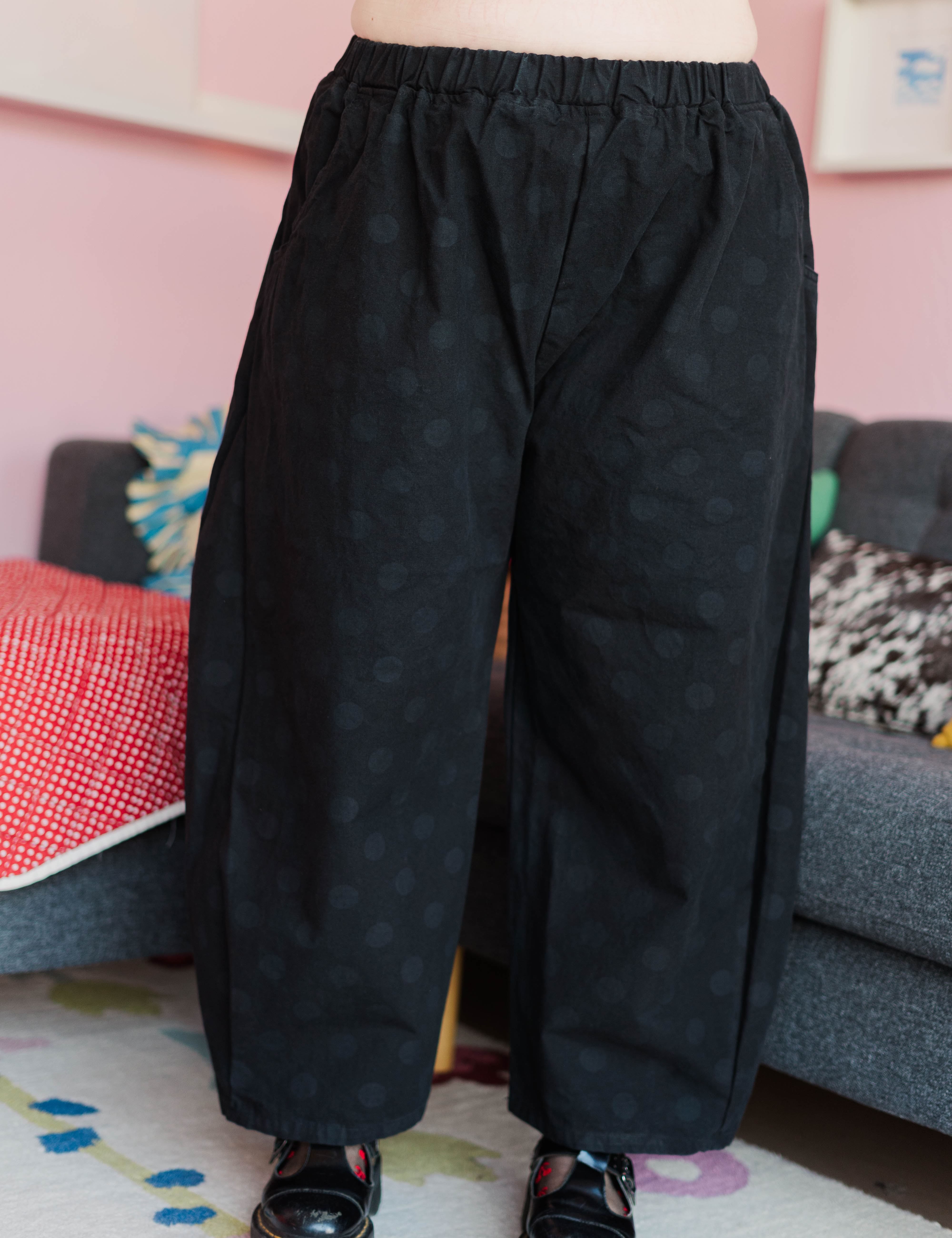 blackpolkadotballoonpant-nettlestudios1.jpg