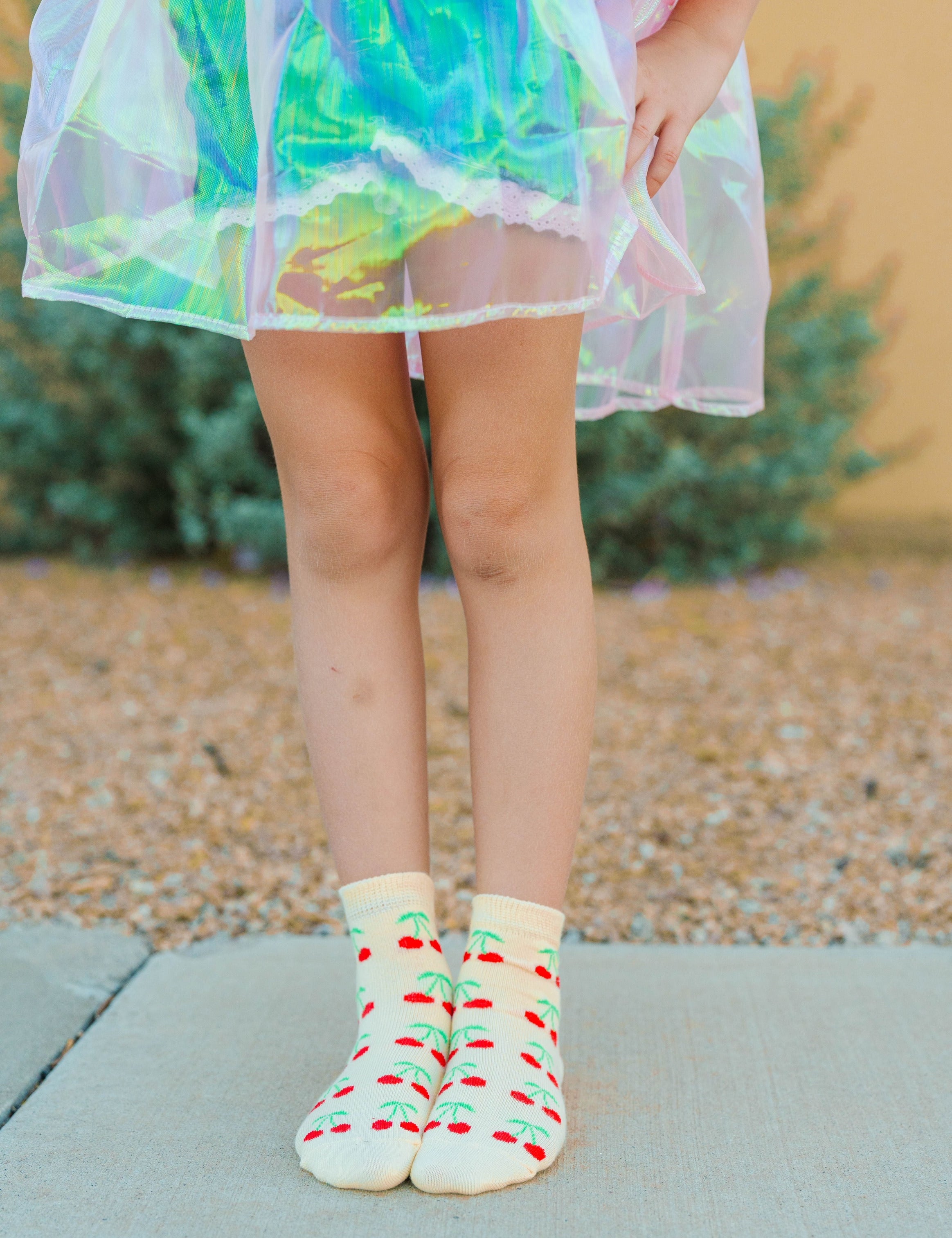 KIDS' BUTTER CHERRY SOCKS