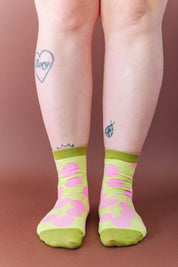 PISTACHIO CHERRY JUMBLE SOCKS