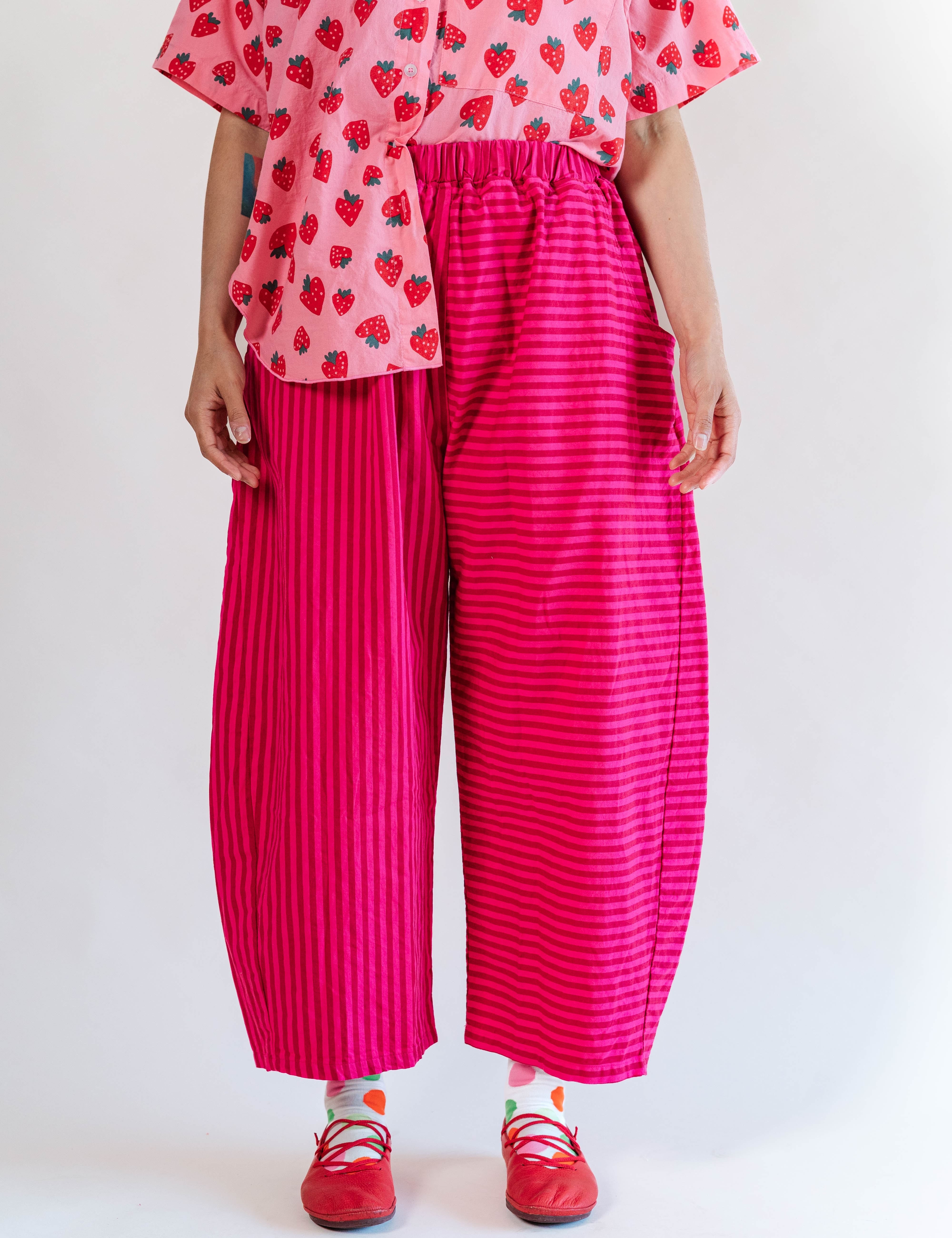 CIRCUS TENT STRIPED BALLOON PANTS
