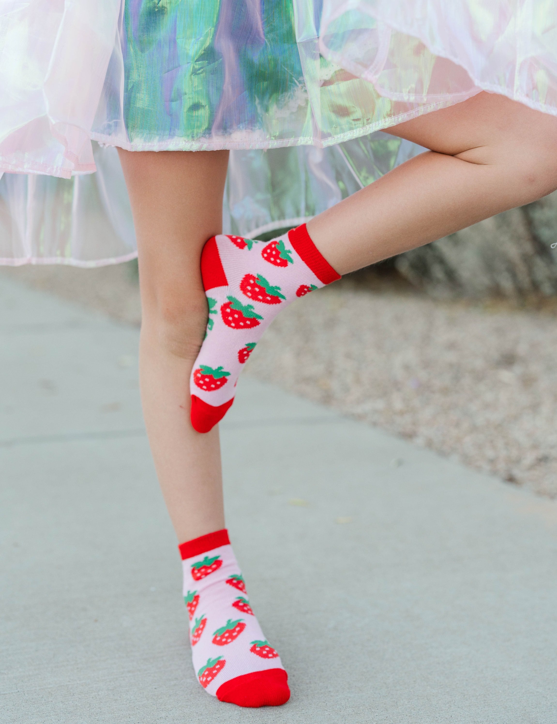 KIDS CLASSIC STRAWBERRY SOCKS