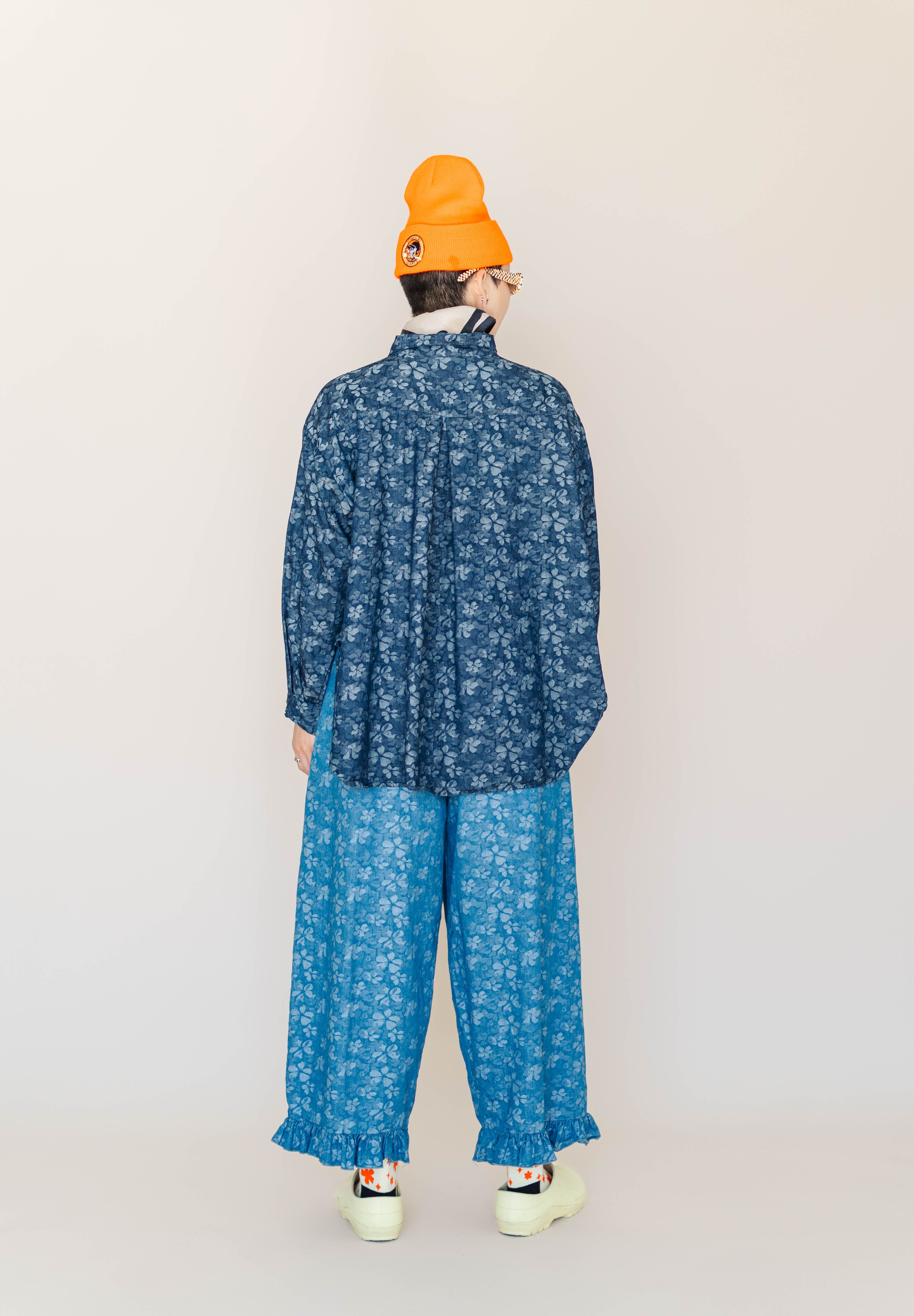 DARK FLORAL CHAMBRAY SEPTEMBER TOP