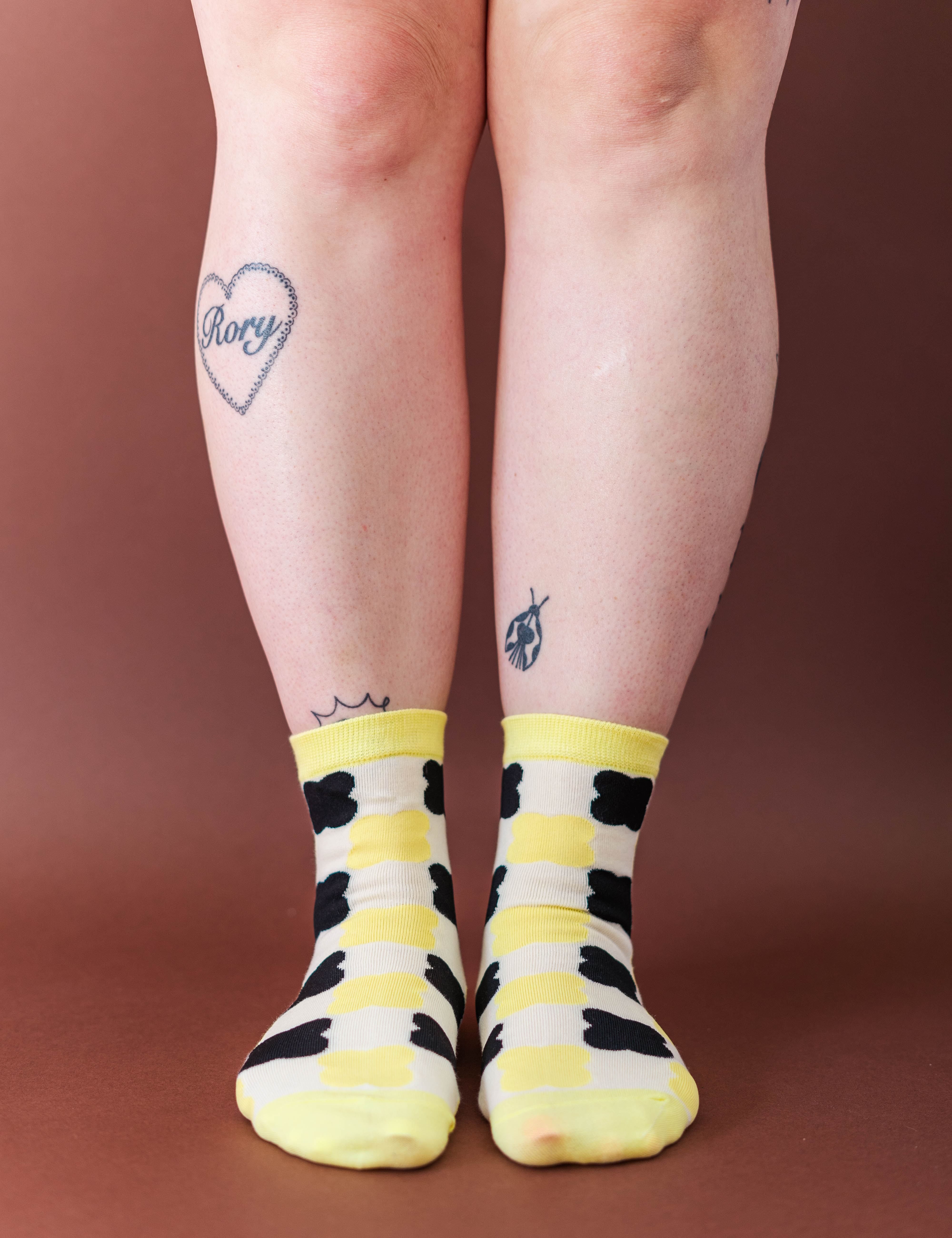 ginghambumblebee-nettlestudios1.jpg