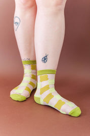 SHEER PISTACHIO GINGHAM SOCKS
