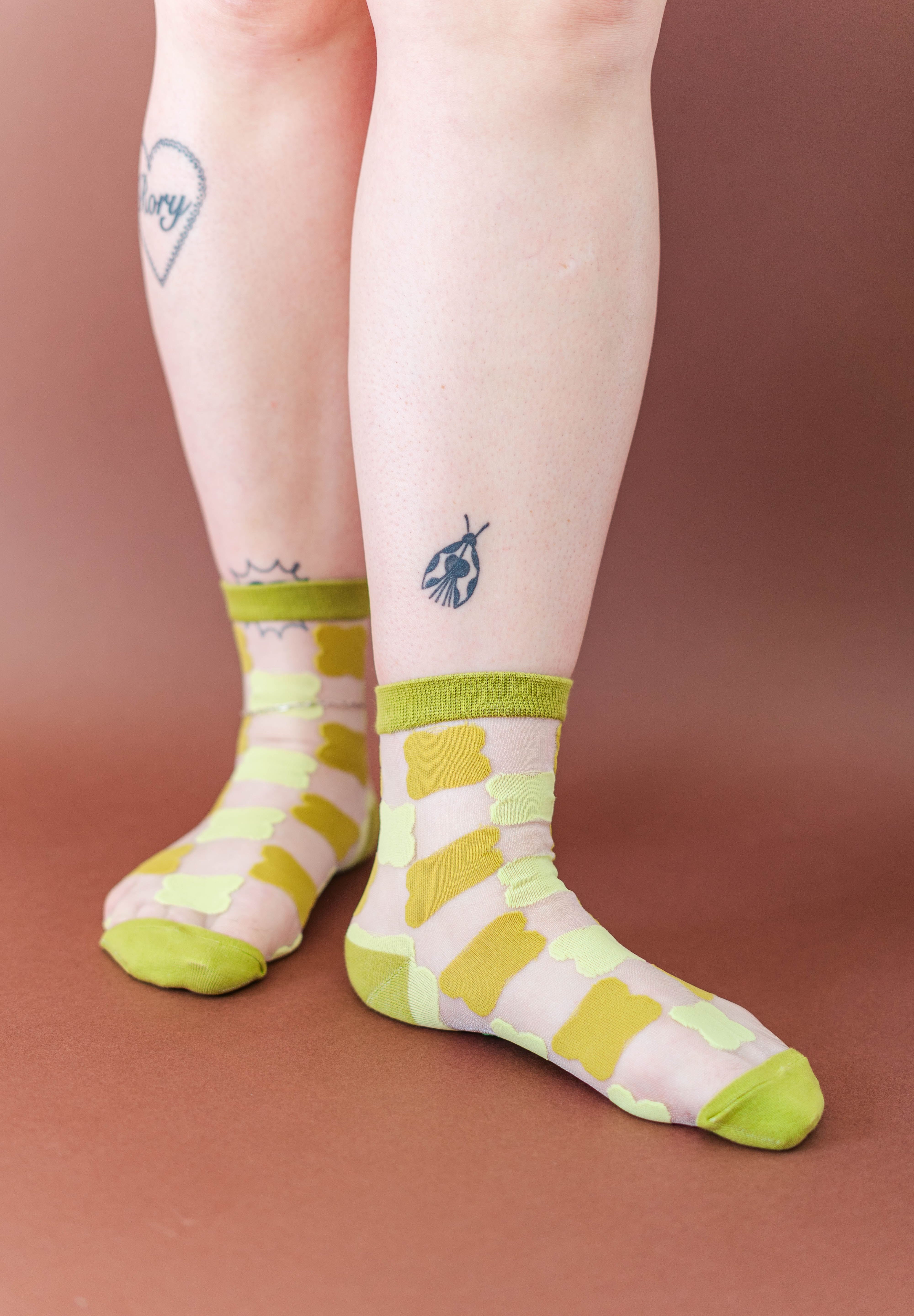SHEER PISTACHIO GINGHAM SOCKS