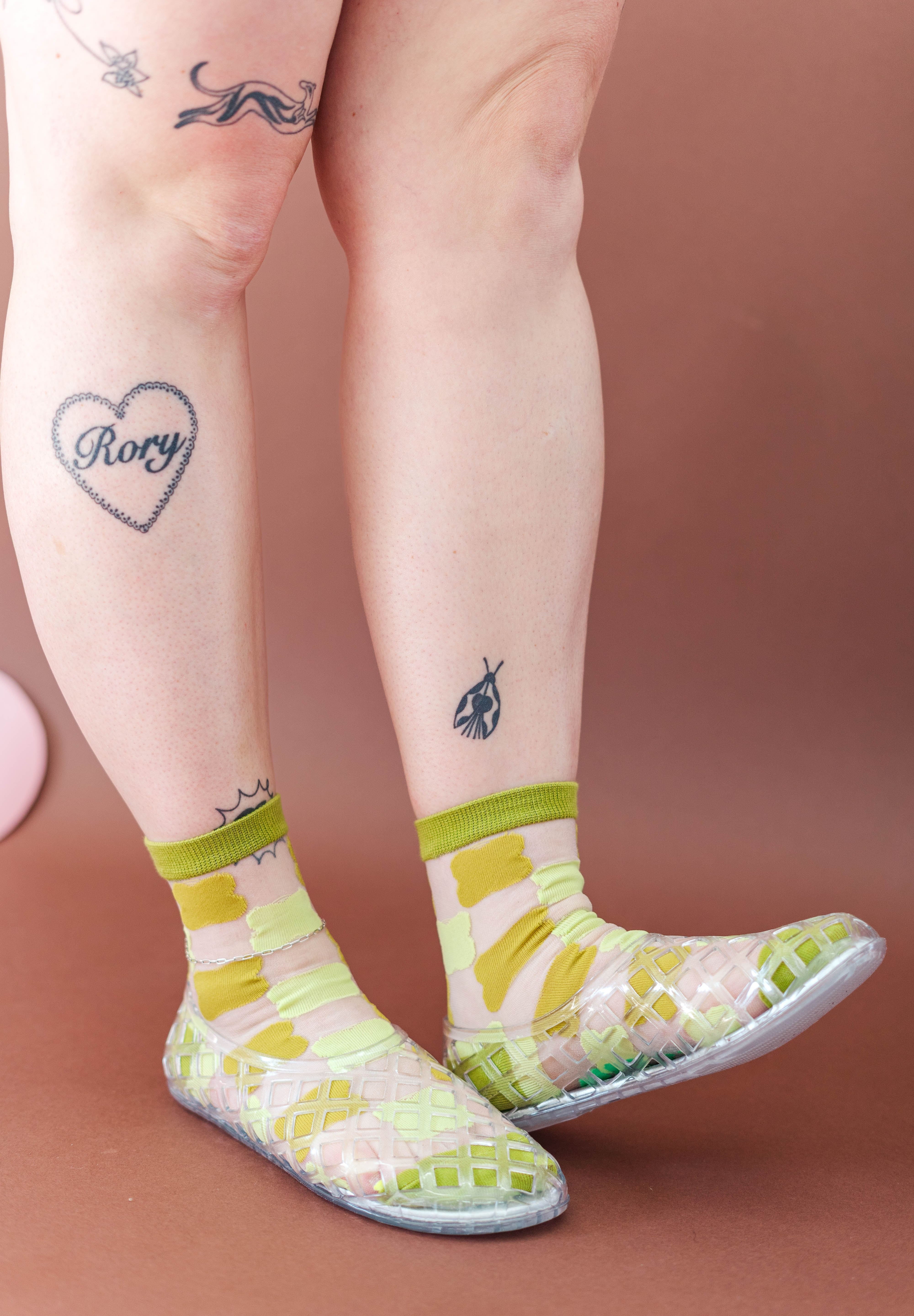 SHEER PISTACHIO GINGHAM SOCKS