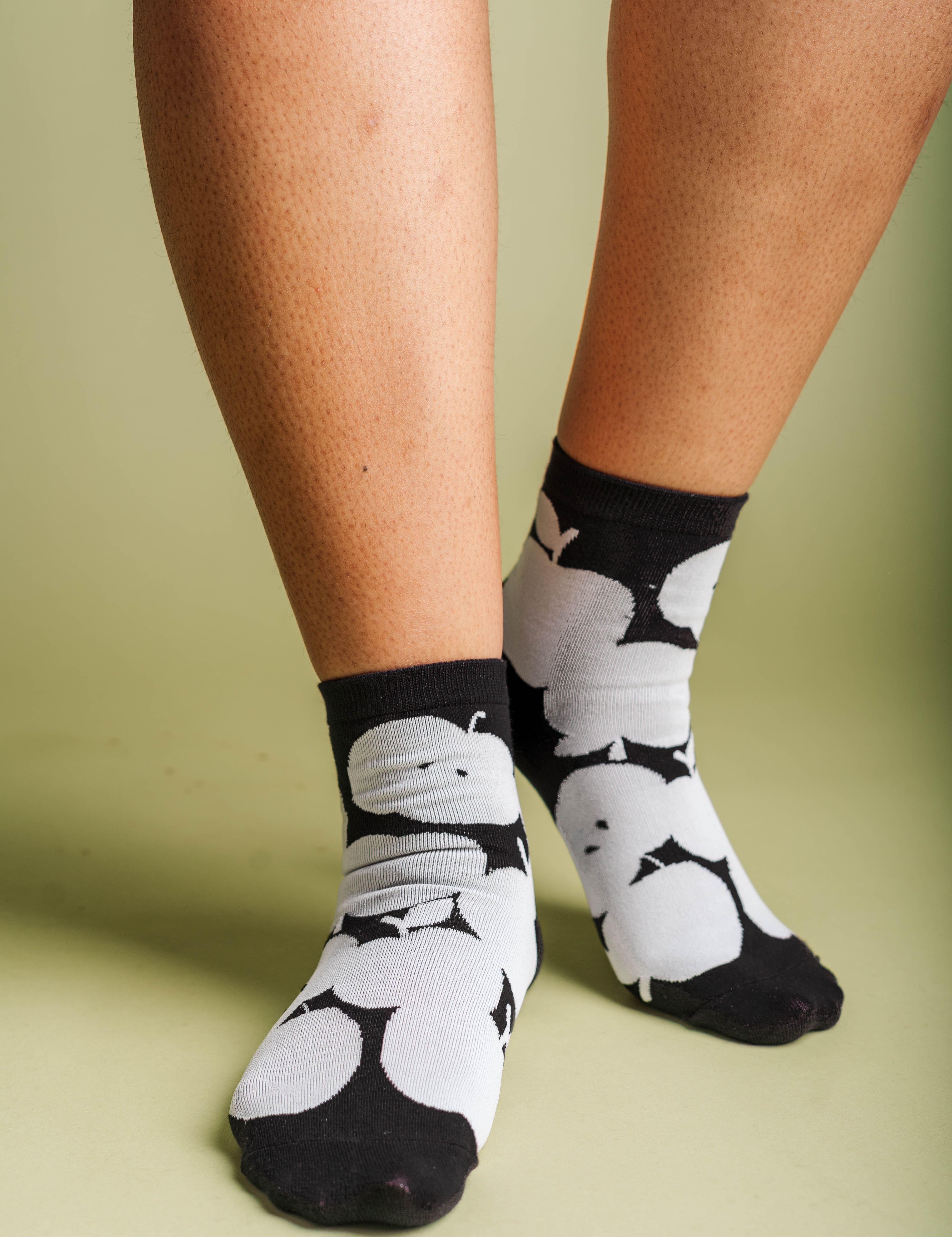 goth_apple_jumble_sock-_nettle_studios_4.jpg