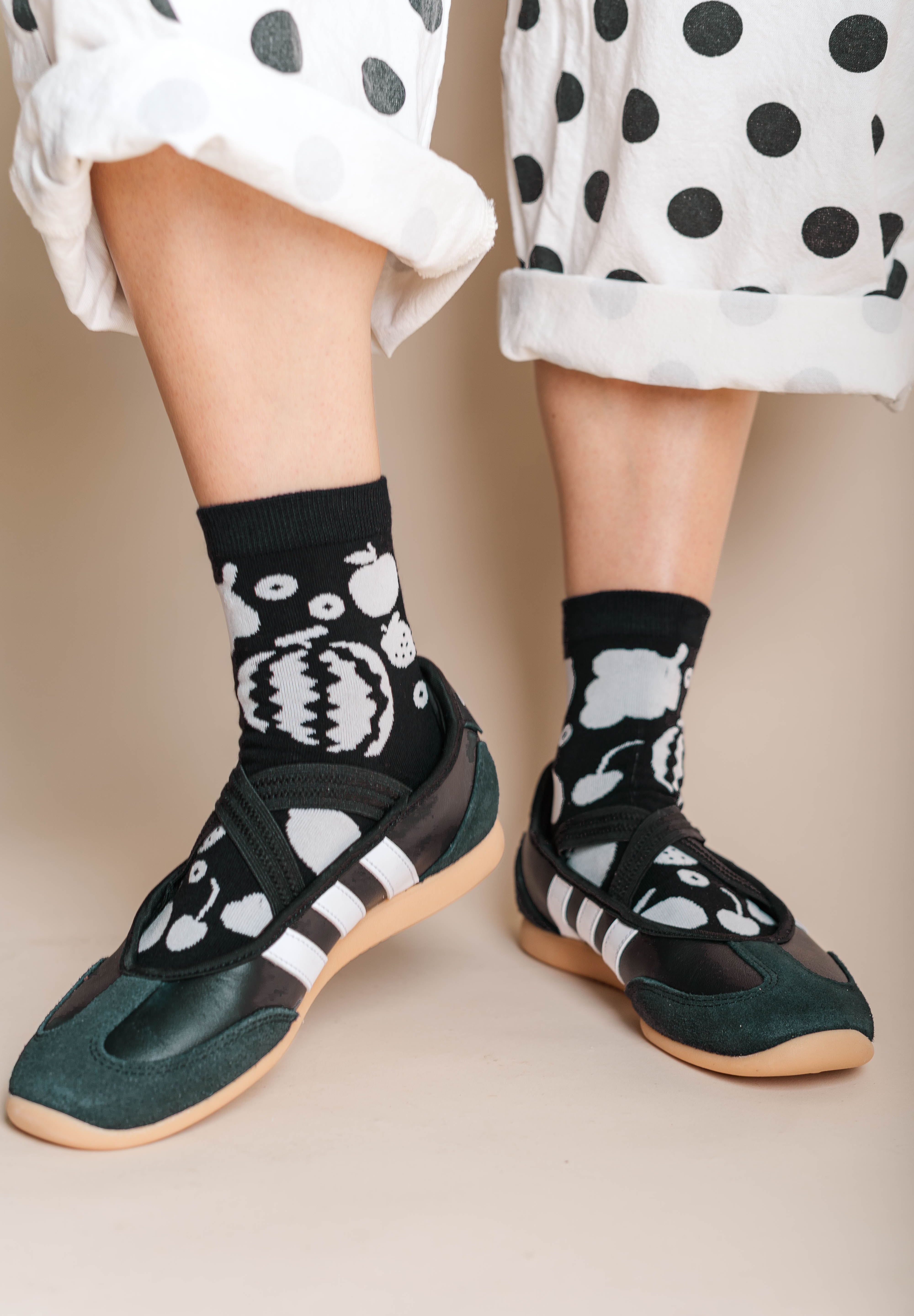 GOTH FRUIT SOCKS