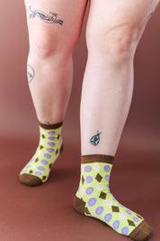 GREEN TWEE BUTTON SOCKS