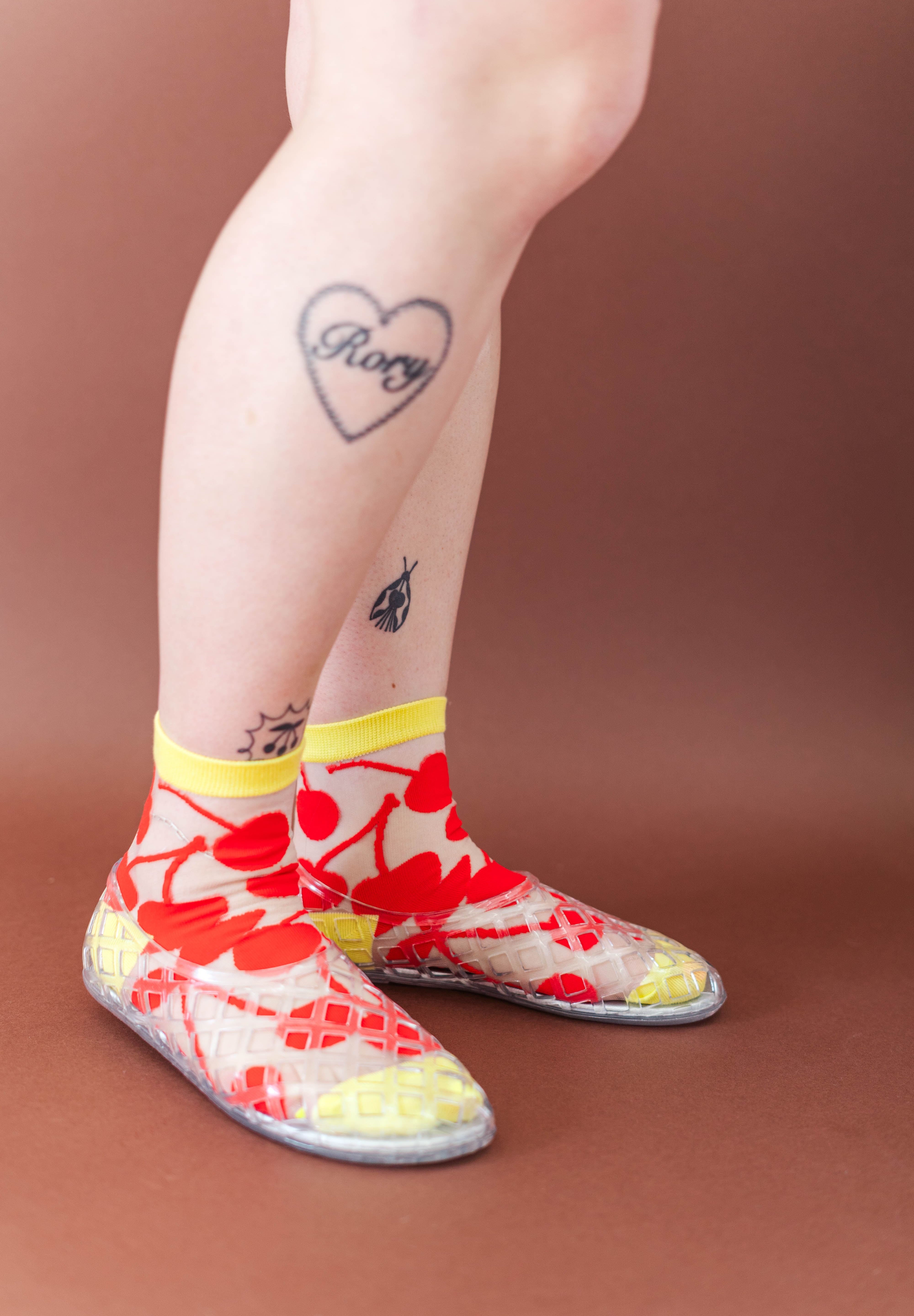 SHEER CHERRY JUMBLE SOCKS