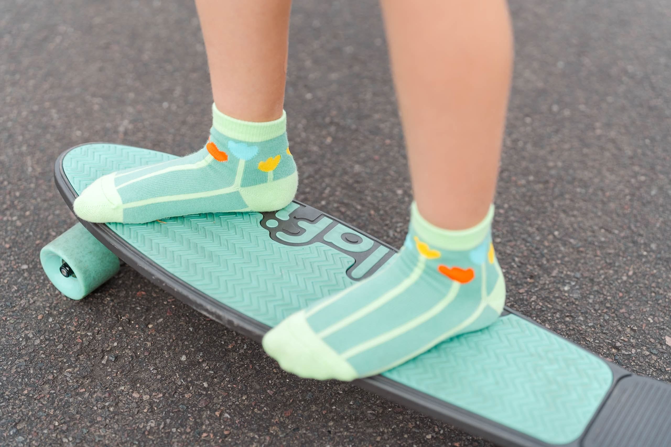 KID'S PRIMARY TULIP SOCKS