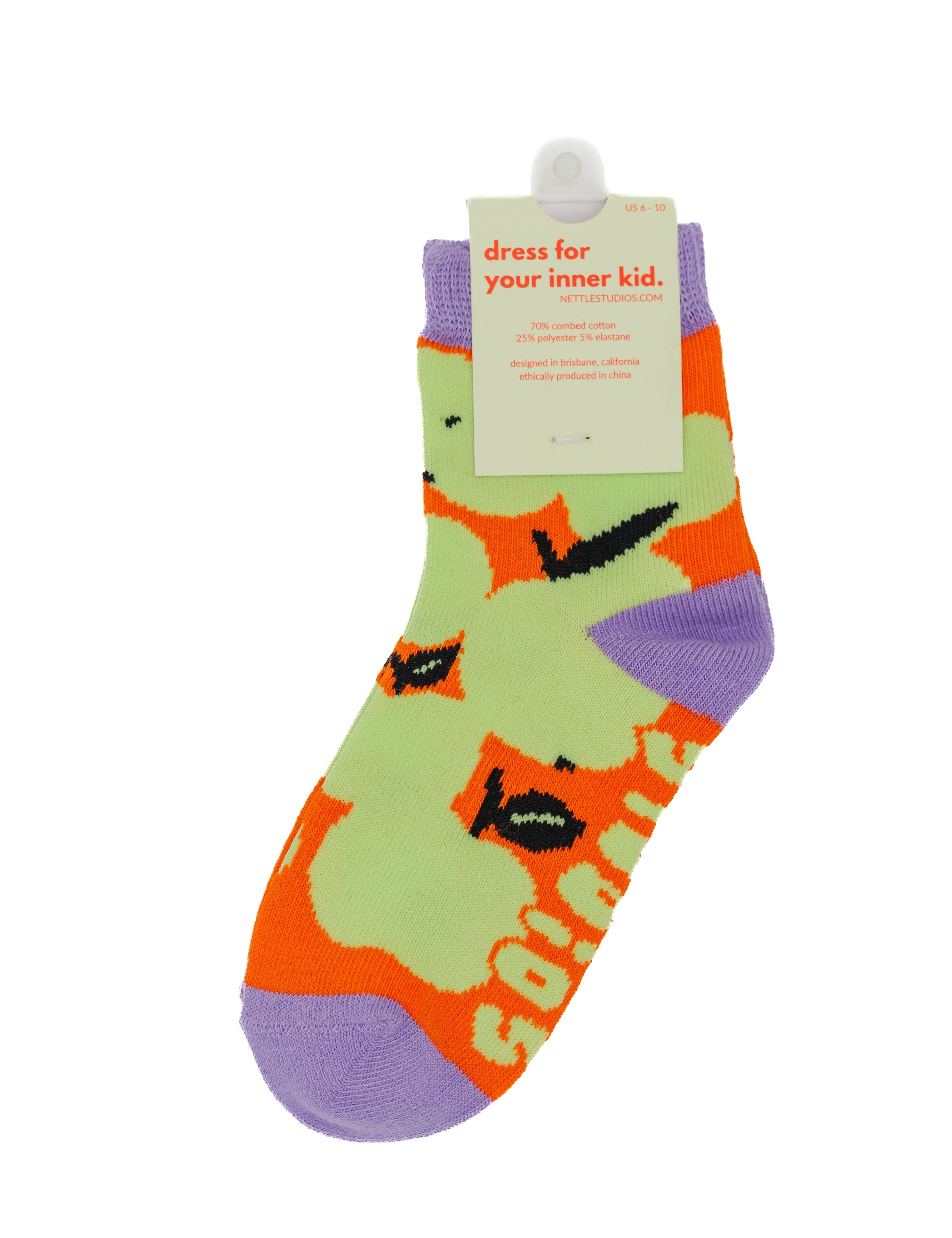 kids_witchyapplejumble_socks_flatlay_nettle_02_ecdfdf3c-ba24-48d7-8cd4-483e63630e1f.jpg