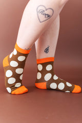 MILK CHOCOLATE DOT SOCKS