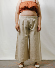 Mid Easy Flare Pant in Oat Milk Linen