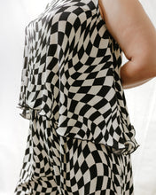 Soft Volume Tank in Pleated Dizzy
