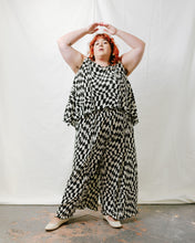 Soft Volume Tank in Pleated Dizzy