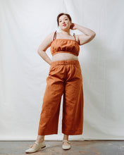 Mid Easy Pant in Rust Linen