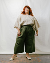 Mid Easy Pant in Olive Linen (RTS)